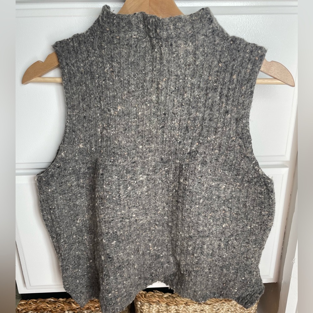 Madewell Grey Landwell Sweater. Size XS.